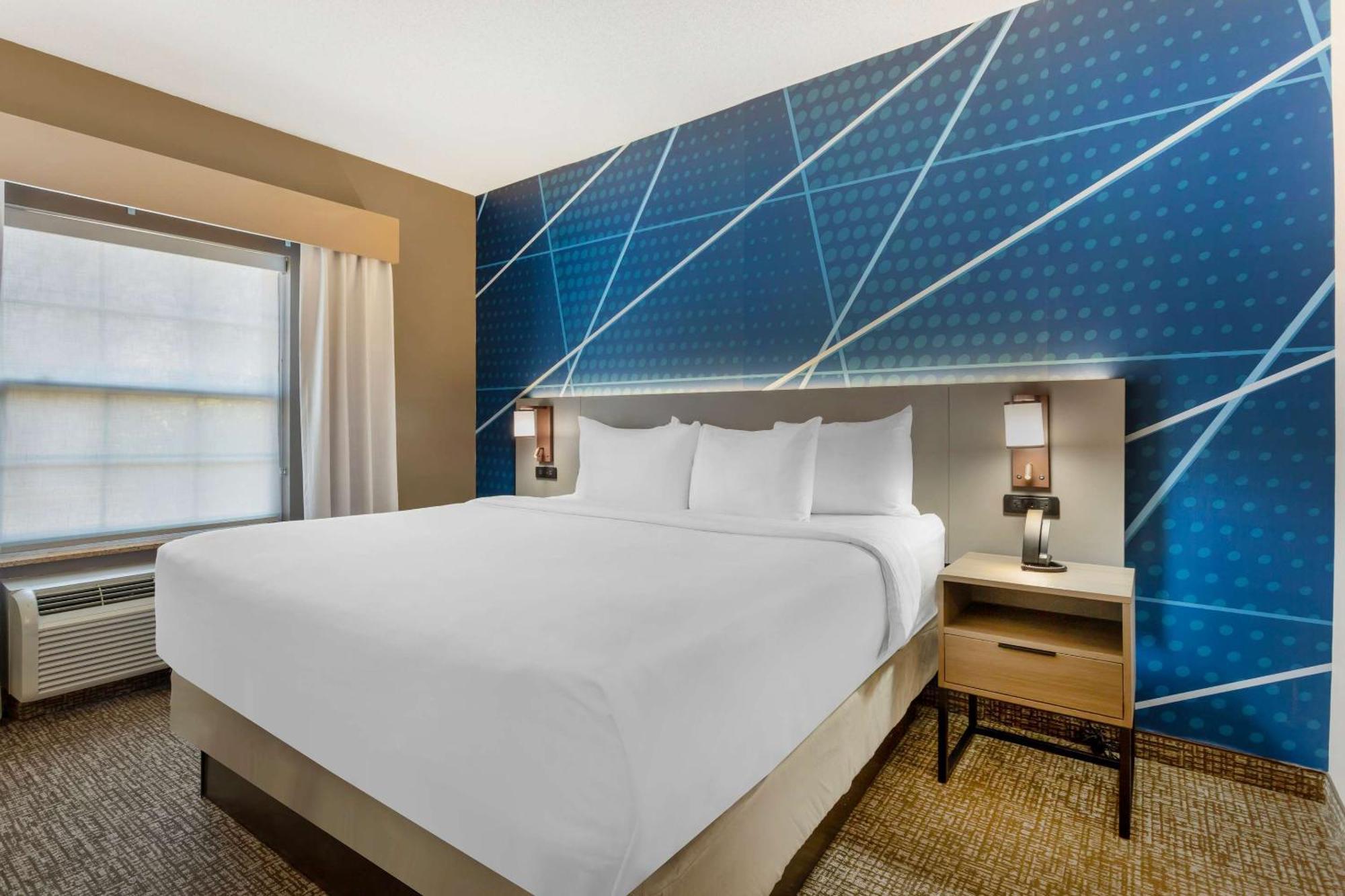 Comfort Suites East Brunswick - South River Extérieur photo