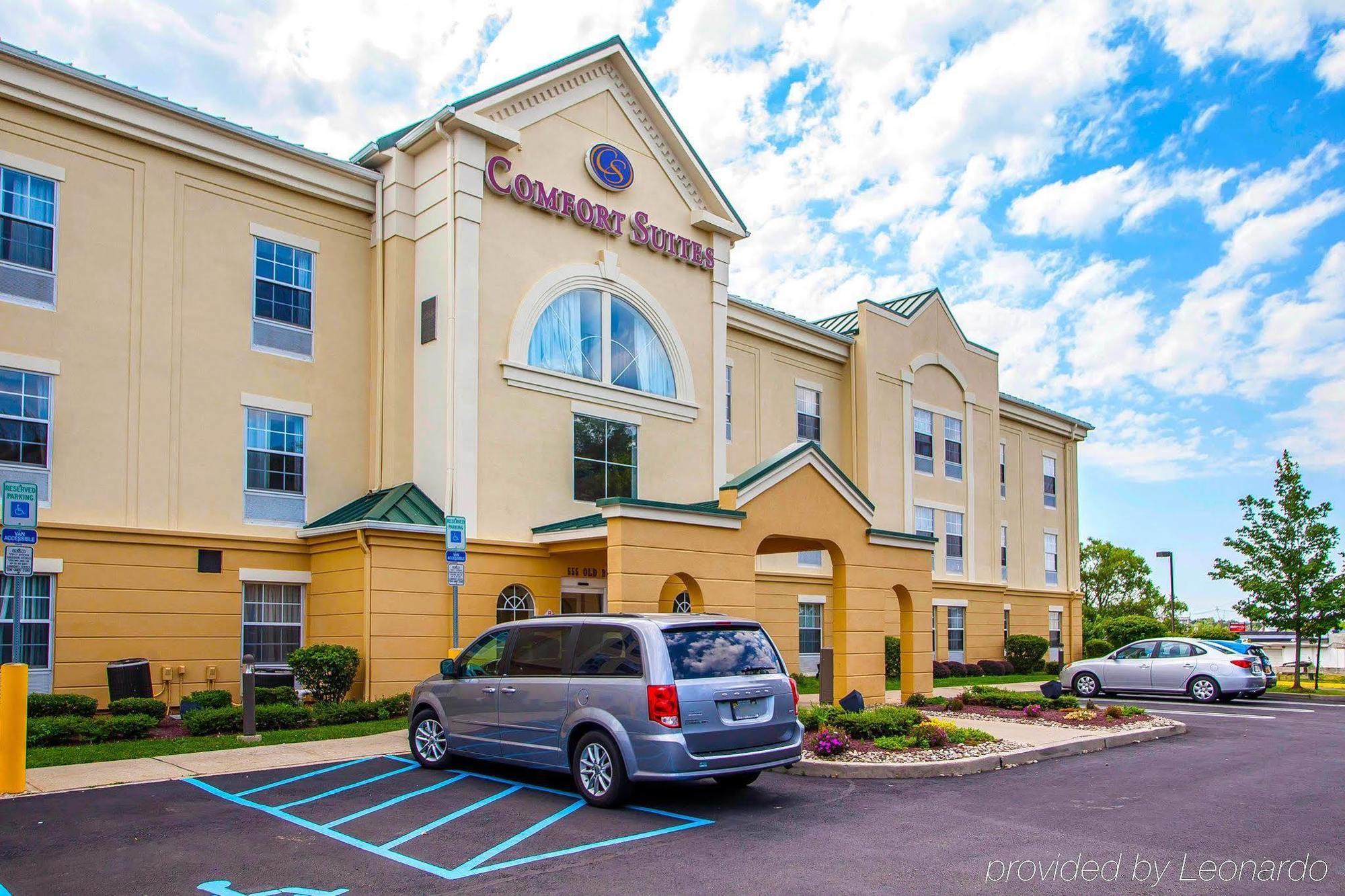 Comfort Suites East Brunswick - South River Extérieur photo