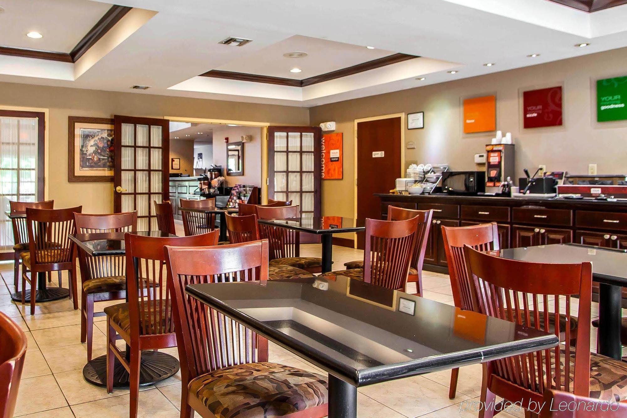 Comfort Suites East Brunswick - South River Extérieur photo